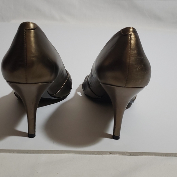 Bandolino Women's Metallic Bronze Gold, Size 7 - Picture 3 of 5